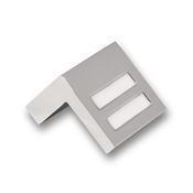 Immagine di maniglie s-1504 mm. 16 metallo cromo l/bianco 30 a:30 h:25 int:16                                                                                           