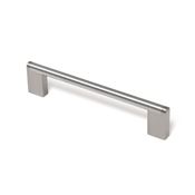 Immagine di maniglie s-1531 mm. 160 inox satin 166 a:10 h:38 int:160                                                                                           