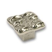 Immagine di pomoli s-2032 mm. 36 metallo argento antico 36 a:36 h:25                                                                                           