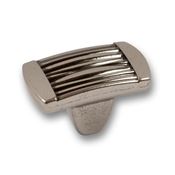 Immagine di pomoli s-2163 mm. 22 metallo argento antico 37 a:22 h:23                                                                                           