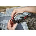 Immagine di Milwaukee Occhiali di sicurezza Premium con lenti scure polarizzate 