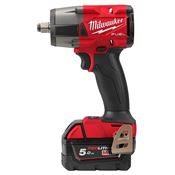 Immagine di M18 FMTIW2F12-502X Milwaukee Avvitatore a impulsi 18 Volt 1/2" 5,0Ah Tecnologia Fuel valigetta HeavyDuty con anello di frizione F 