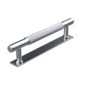 Immagine di maniglie salo mm 128 goffr. argento                                                                                            